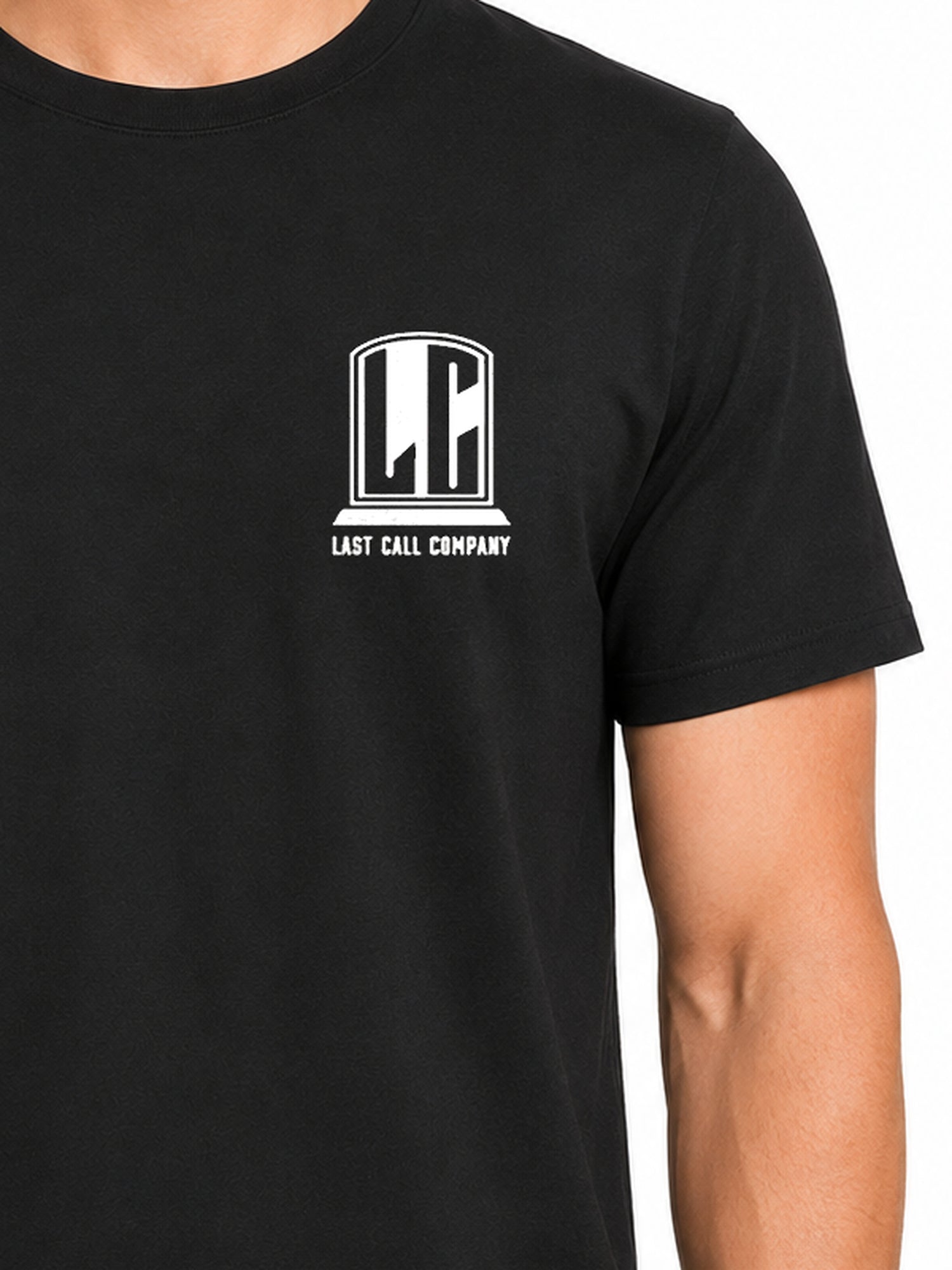 Last Call Co Cold Friends Men's Graphic T-shirt - Black