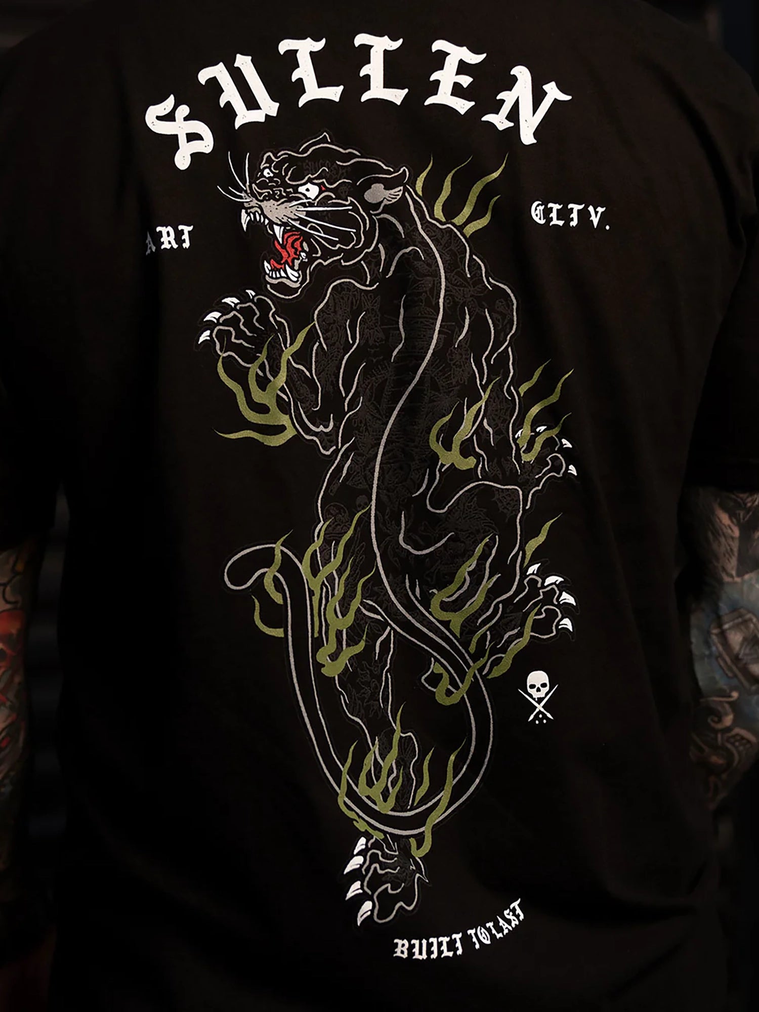 Sullen Men's Crawling Panther Premium T-shirt