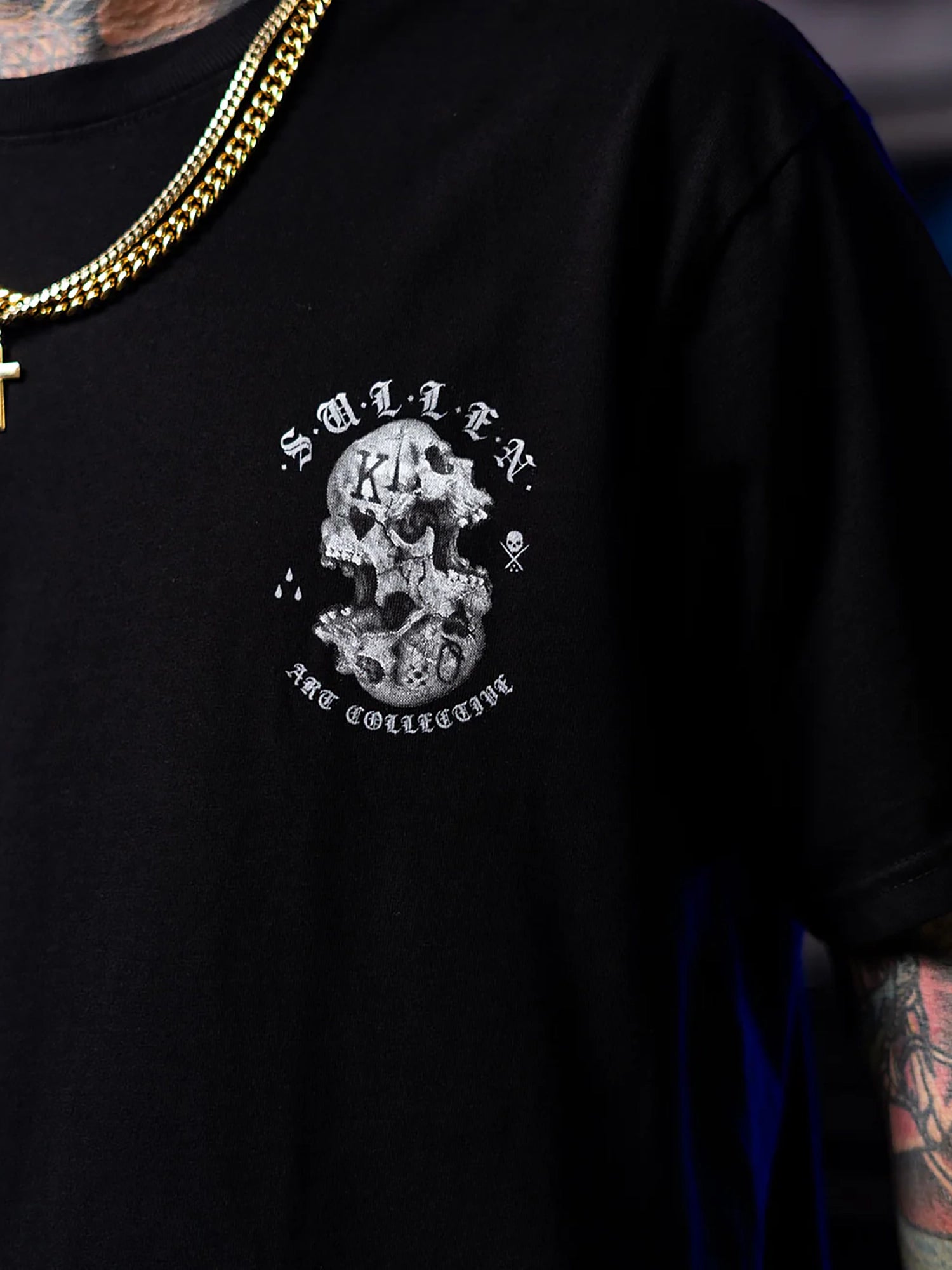 Sullen Men's Monarchy Premium T-shirt