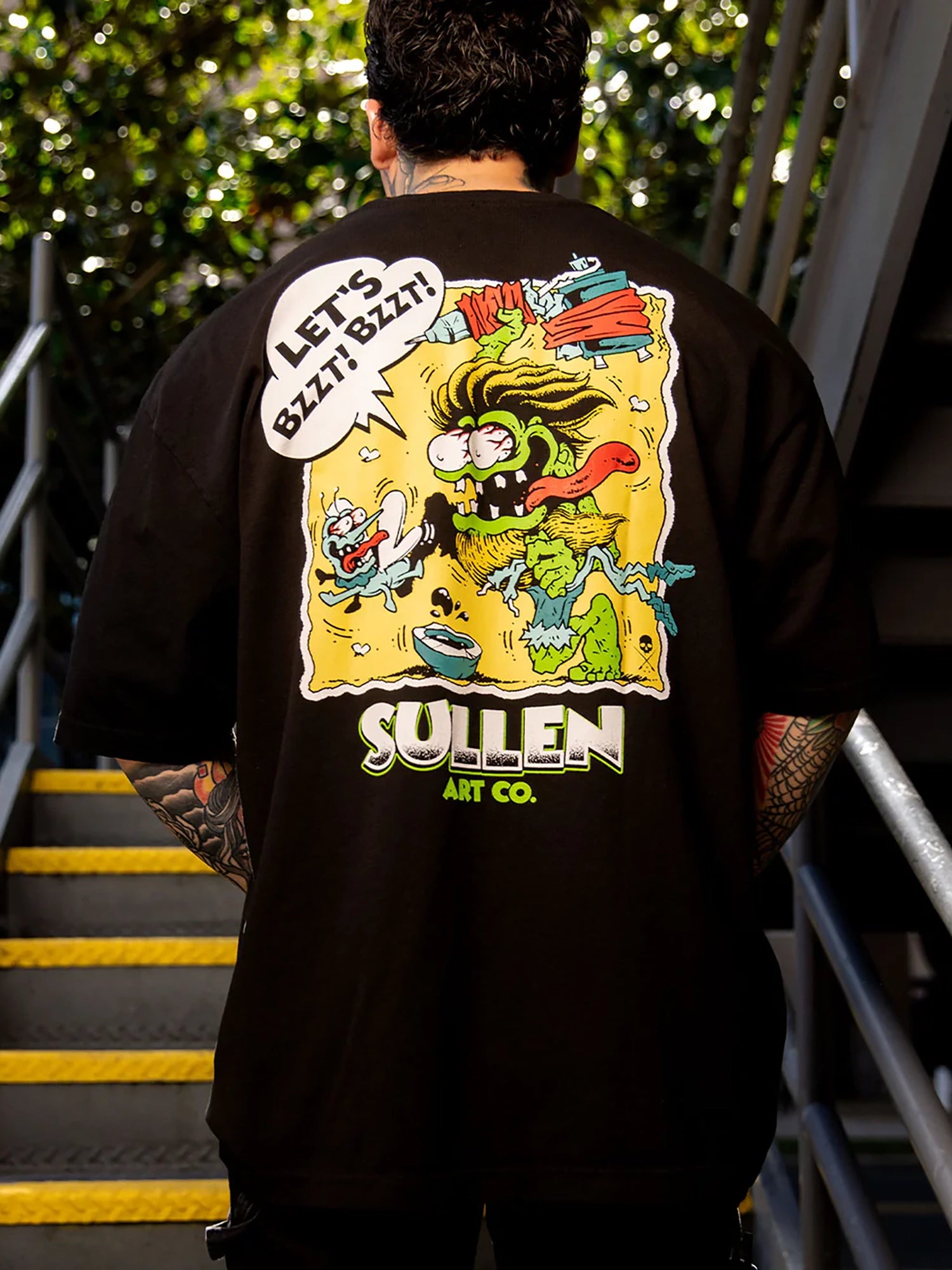 Sullen Men's Bzzt Bzzt One Ton Graphic Tee - Jet Black