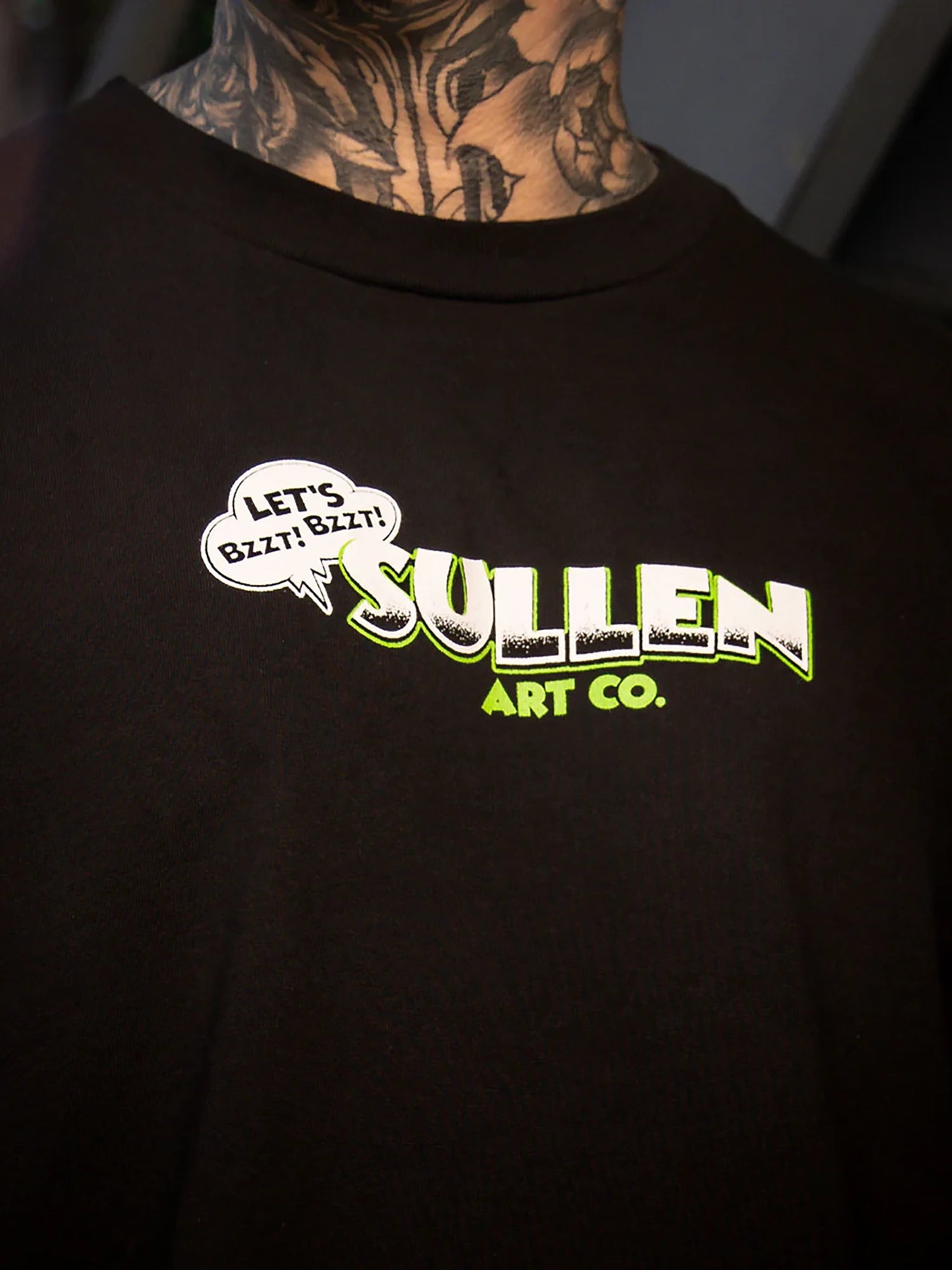 Sullen Men's Bzzt Bzzt One Ton Graphic Tee - Jet Black