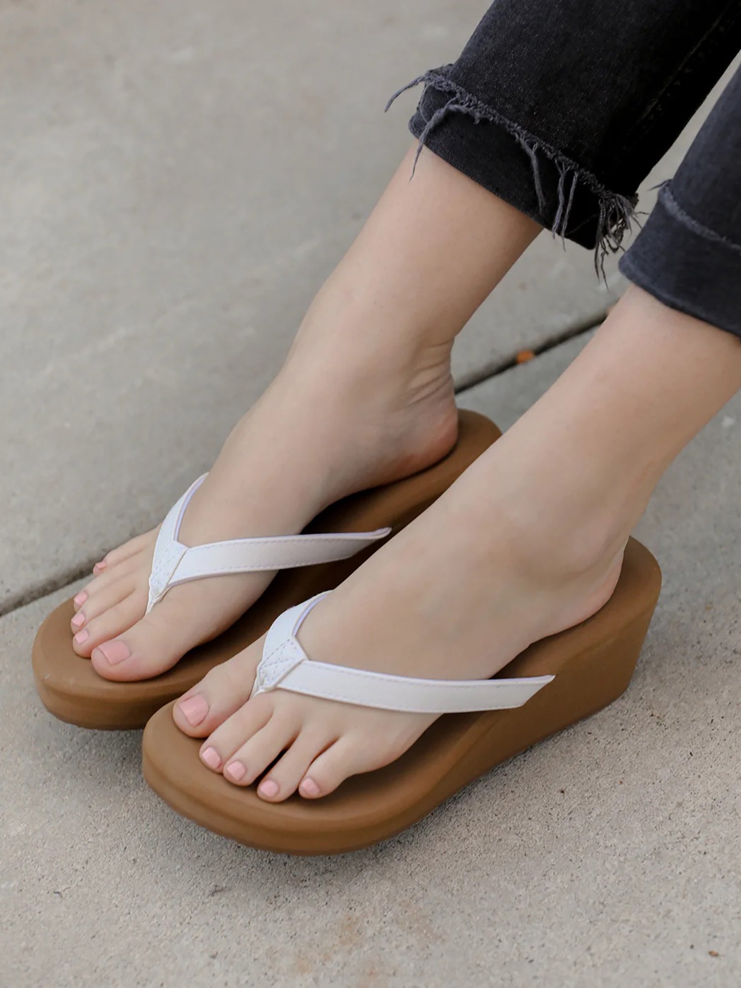 Flojos Olivia Women's Wedge Sandals - White