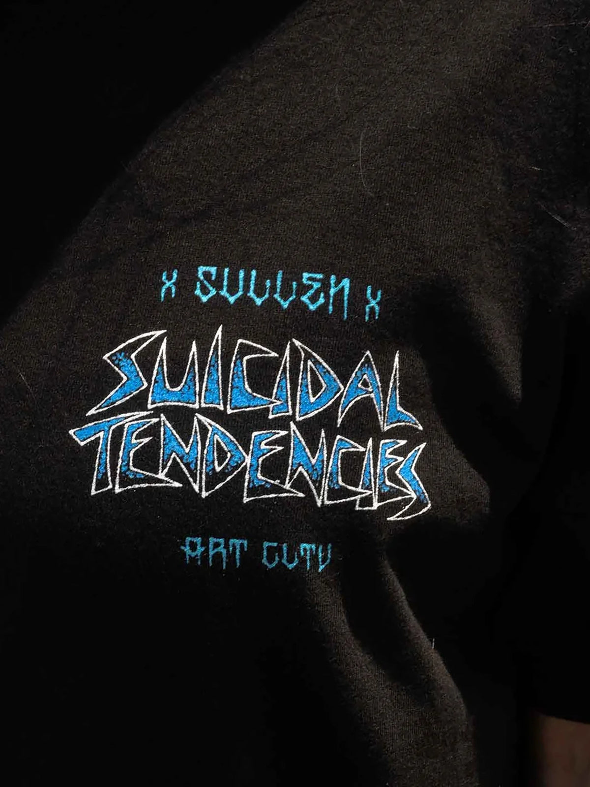 Sullen x Suicidal Tendencies Men's Sk8r “1 Ton” Graphic T-shirt - Jet Black