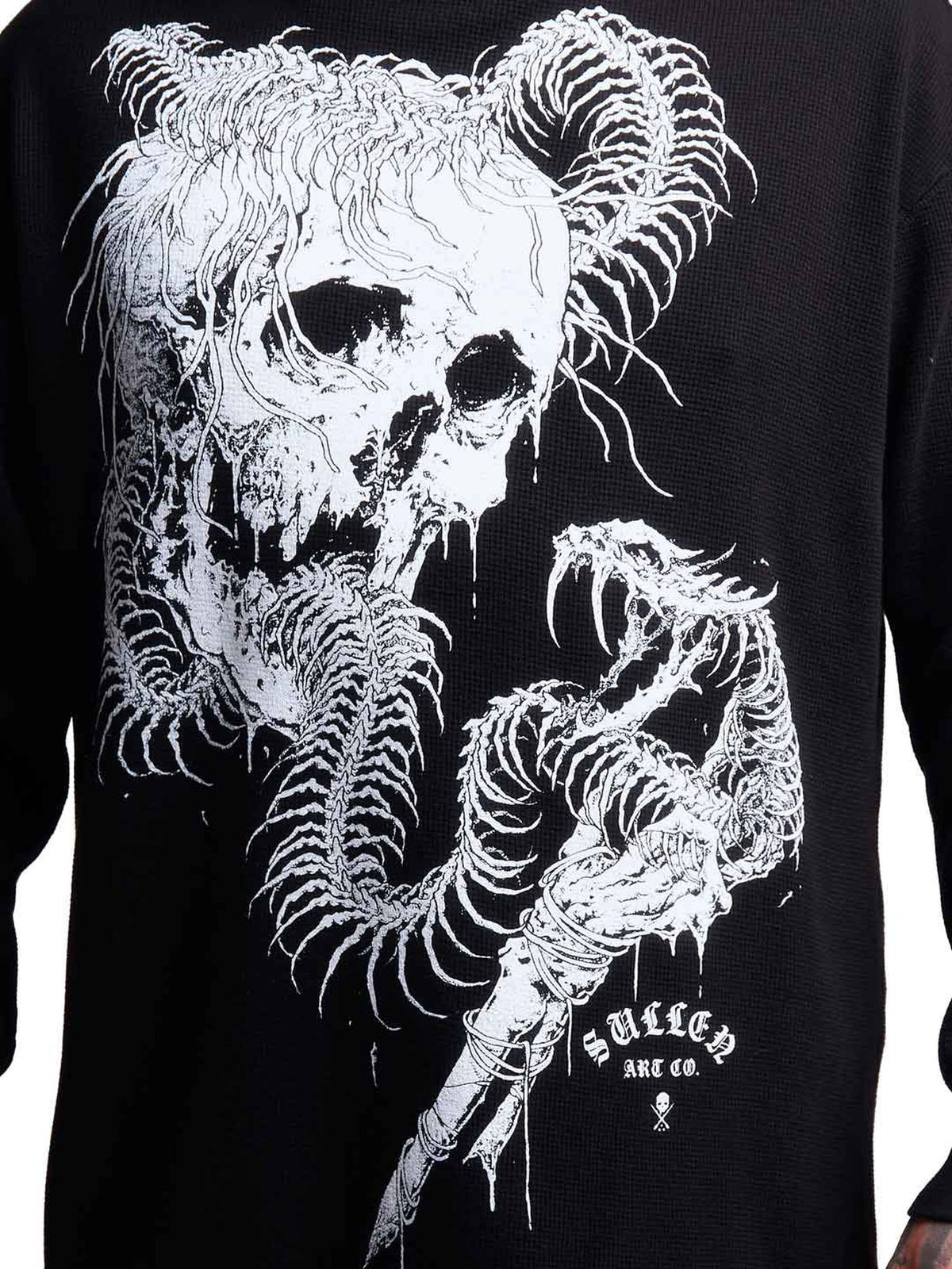 Sullen Cold Venom thermal, front skull and serpent graphic detail